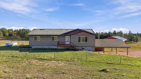 12090 Hart Rd, Hot Springs, SD 57747