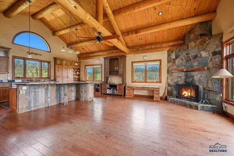 Living - 22231 Nahant Rd, Lead, SD 57754 photo 1 of 5
