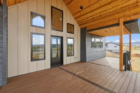 Exterior - 642 Gooseberry Rd, Spearfish, SD 57783 photo 4 of 7