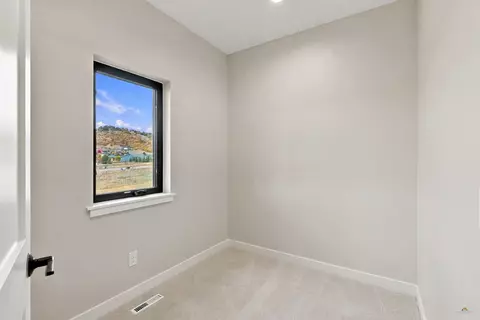 Bedroom - 642 Gooseberry Rd, Spearfish, SD 57783 photo 3 of 6