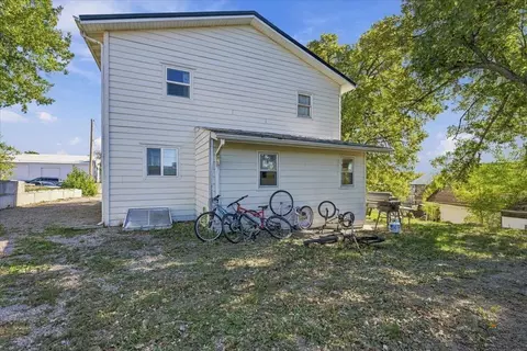 Exterior - 208 6th Ave, Belle Fourche, SD 57717 photo 1 of 1