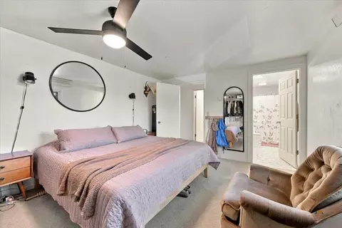 Bedroom - 208 6th Ave, Belle Fourche, SD 57717 photo 1 of 5