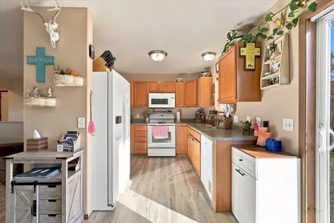 Kitchen - 1935 Adirondack St, Spearfish, SD 57783 photo 1 of 1
