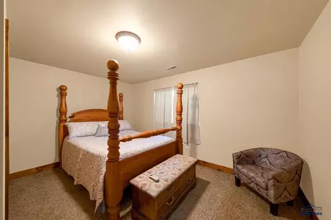 Bedroom - 6964 Emerald Heights Rd, Summerset, SD 57718 photo 4 of 4