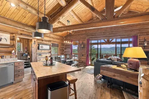 Kitchen - 11595 Farmer Rd #WHITE BUFFALO CABIN, Custer, SD 57730 photo 3 of 5