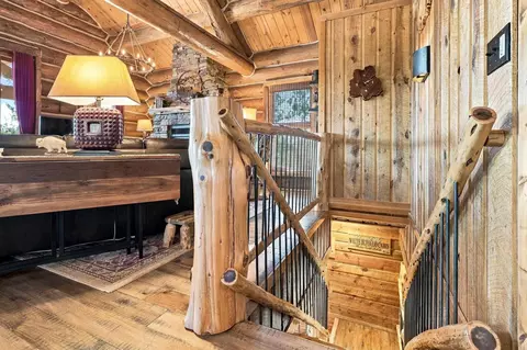 Entry Way - 11595 Farmer Rd #WHITE BUFFALO CABIN, Custer, SD 57730 photo 3 of 4