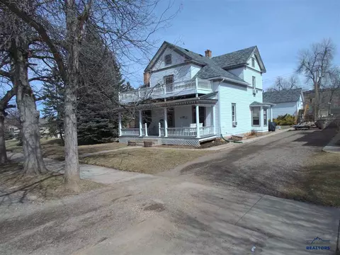 1230 N 5th St, Spearfish, SD 57783 photo 1