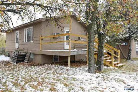 300 8th Ave, Belle Fourche, SD 57717 photo 1