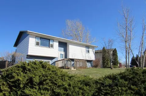1821 10th Ave, Belle Fourche, SD 57717 photo 1