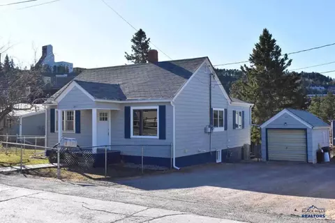 217 Irwin Ave, Lead, SD 57754 photo 1