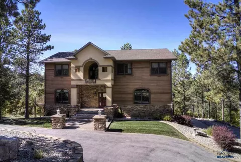 324 Wild Flower Ln, Spearfish, SD 57783 photo 1