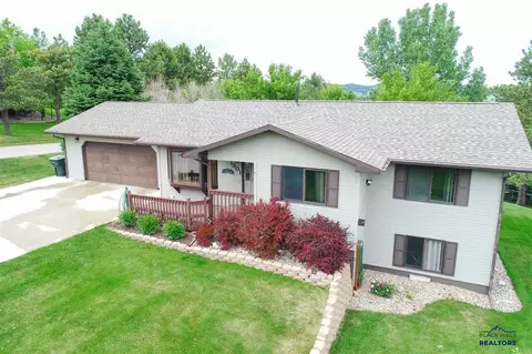 1301 Evergreen Dr, Sturgis, SD 57785 photo 1