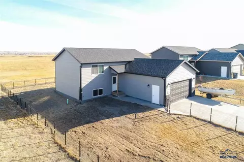 1216 Kodiak Dr, Box Elder, SD 57719 photo 1