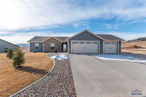 8123 Brooks Loop, Spearfish, SD 57783 photo 1