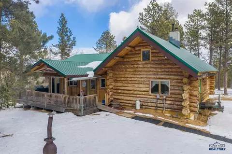 24657 Medicine Mountain Rd #BORDERS USFS!, Custer, SD 57730 photo 1