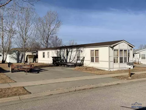 1009 Spearfish Mountain Ln, Spearfish, SD 57783 photo 1