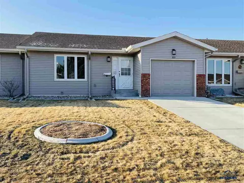 223 Washington St, Spearfish, SD 57783 photo 1
