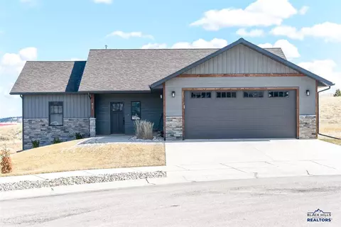 817 Maple Cir, Spearfish, SD 57783 photo 1
