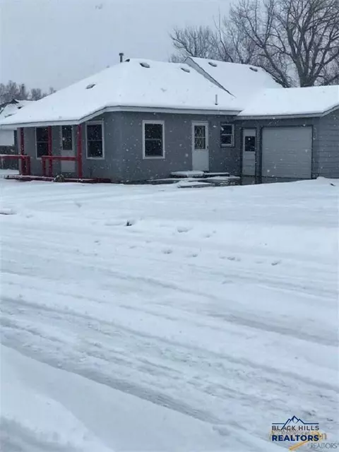309 7th Ave, Edgemont, SD 57735 photo 1