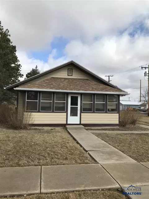 104 1st St, Newell, SD 57760 photo 1
