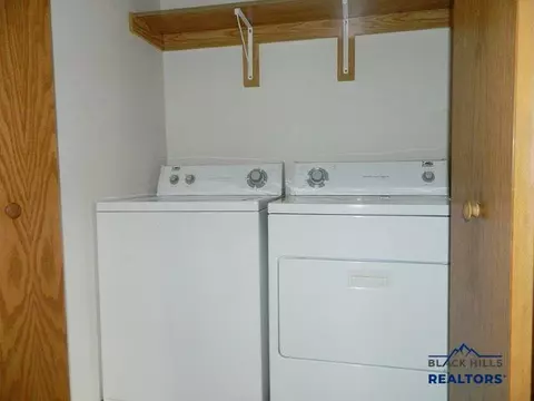 318 Summit St, Belle Fourche, SD 57717 photo 7