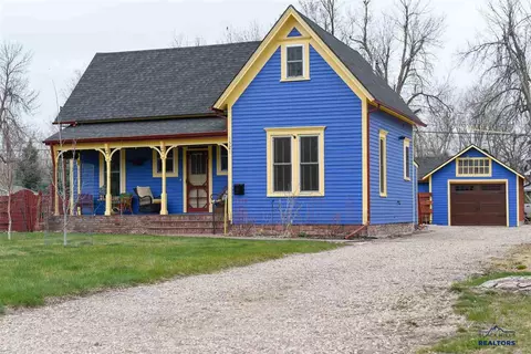 1521 N 3rd St, Spearfish, SD 57783 photo 1