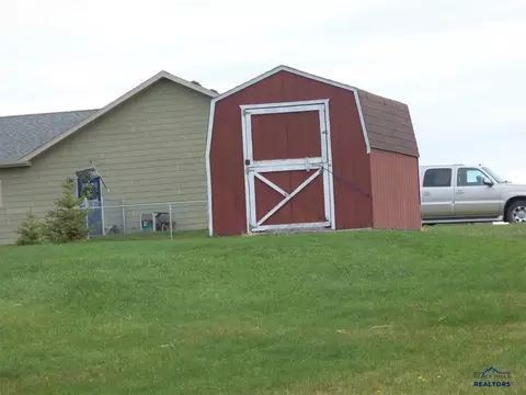 733 Ryan Ct, Belle Fourche, SD 57717 photo 27