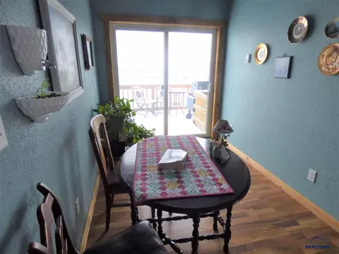 733 Ryan Ct, Belle Fourche, SD 57717 photo 9