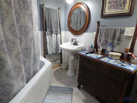 733 Ryan Ct, Belle Fourche, SD 57717 photo 18