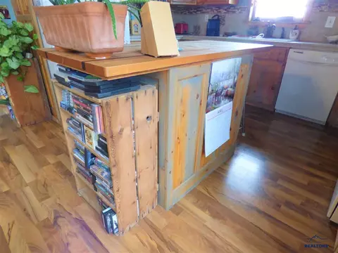 733 Ryan Ct, Belle Fourche, SD 57717 photo 24