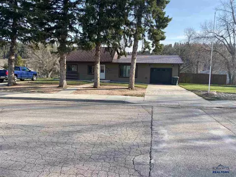 435 Main St, Sturgis, SD 57785 photo 1