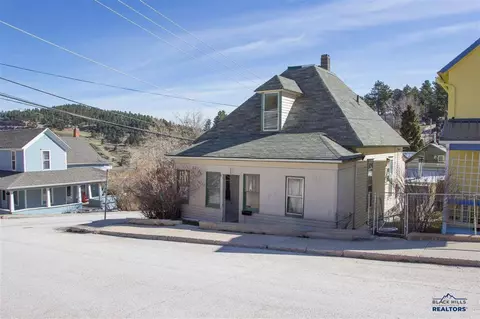 402 Bleeker St, Lead, SD 57754 photo 1