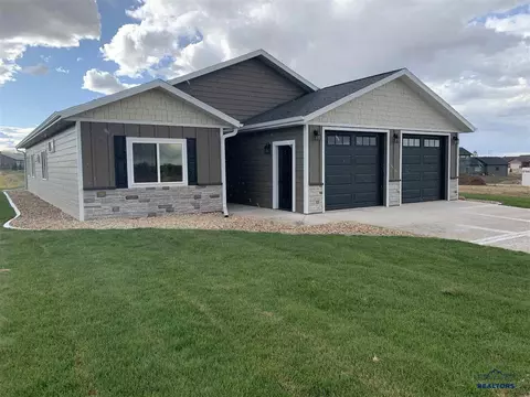 3753 W Beartooth Loop, Spearfish, SD 57783 photo 1
