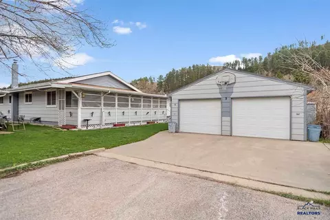 3 Amelia St, Deadwood, SD 57732 photo 1