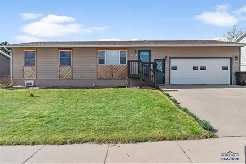3207 10th Ave, Spearfish, SD 57783 photo 1
