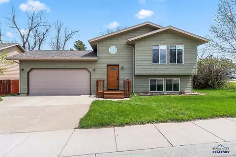 1802 Sugar Creek Pl, Spearfish, SD 57783 photo 1