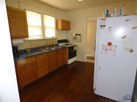 1016 5th Ave, Belle Fourche, SD 57717 photo 7