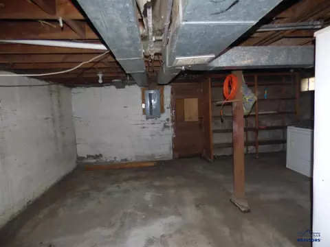 1016 5th Ave, Belle Fourche, SD 57717 photo 19
