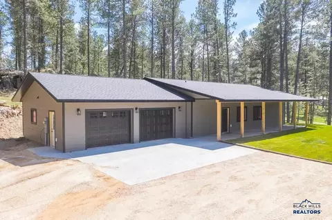 12469 Skyline Dr, Custer, SD 57730 photo 1