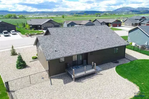 1838 Russell St, Spearfish, SD 57783 photo 7
