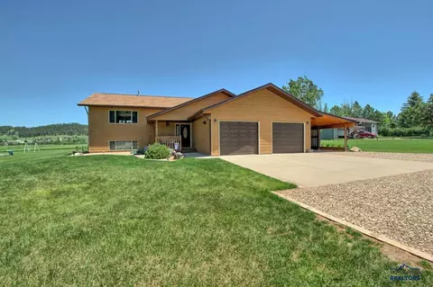 21046 Torrey Pines Ct, Sturgis, SD 57785 photo 1