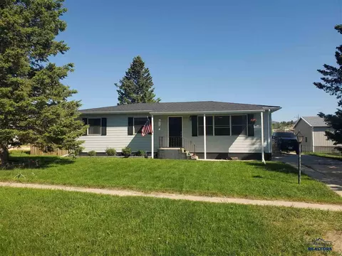 1027 Canal St, Custer, SD 57730 photo 1