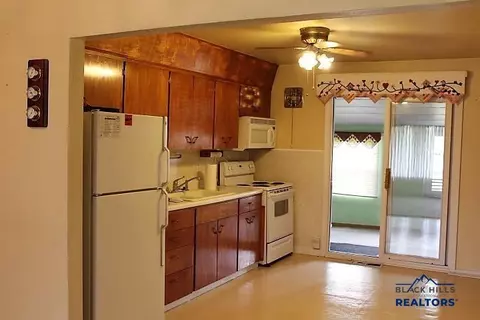 503 H St, Edgemont, SD 57735 photo 4