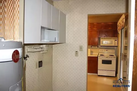 503 H St, Edgemont, SD 57735 photo 6