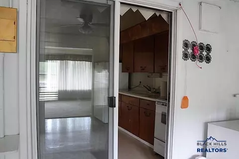 503 H St, Edgemont, SD 57735 photo 16
