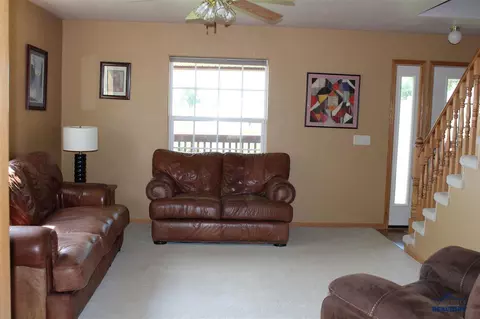 1311 Stanley St, Belle Fourche, SD 57717 photo 14