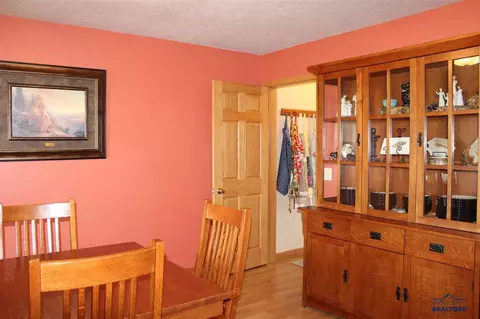 1311 Stanley St, Belle Fourche, SD 57717 photo 8
