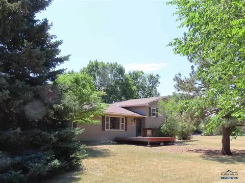 1920 Meadow Ln, Spearfish, SD 57783 photo 1