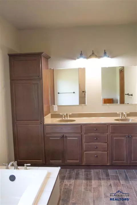 11806 Elk View Loop, Sturgis, SD 57785 photo 13