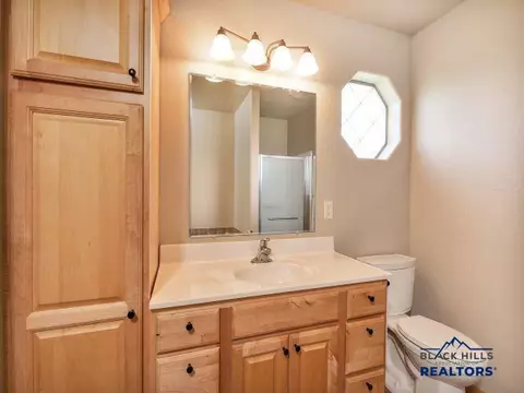 2501 Chokecherry Cir, Spearfish, SD 57783 photo 10